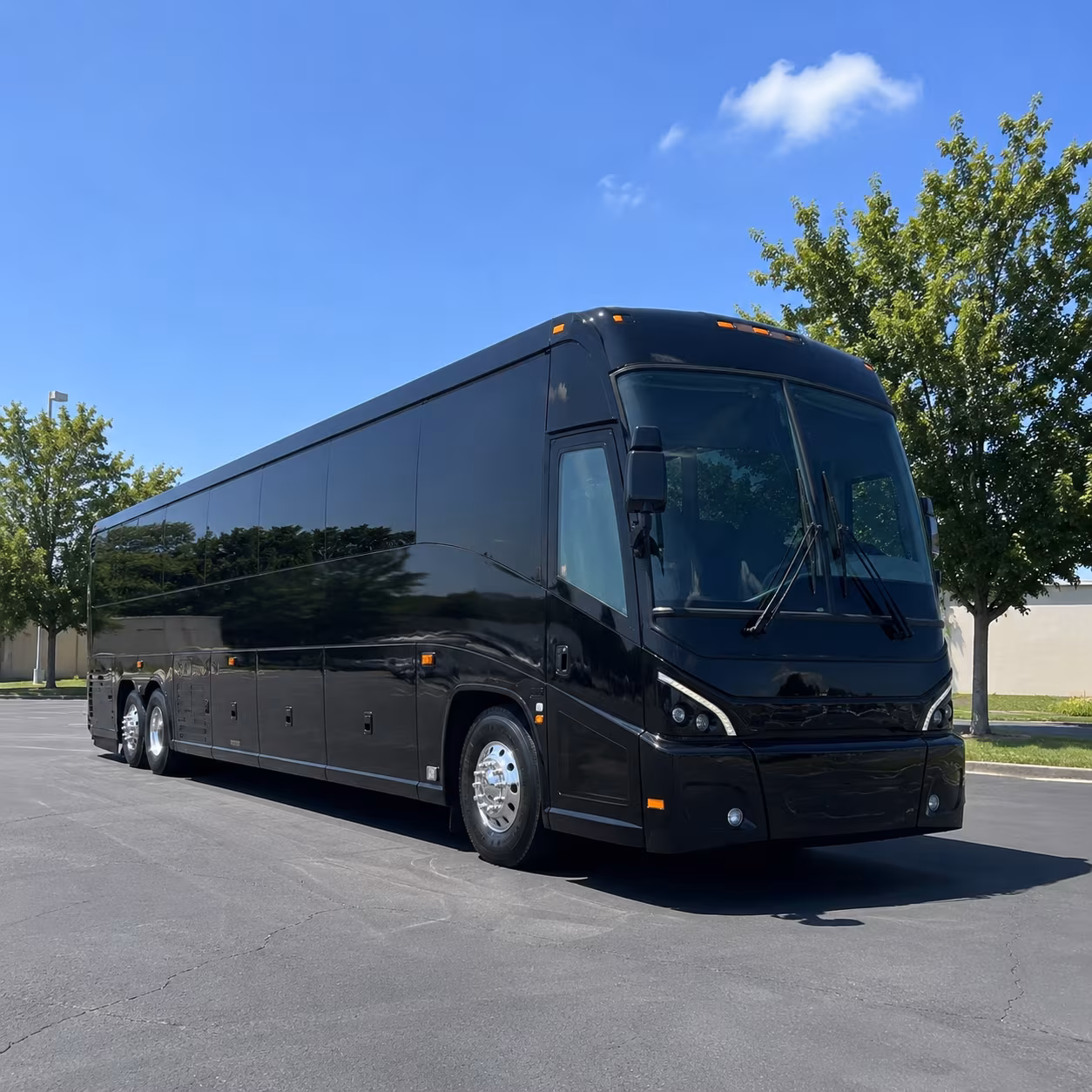 daily commuter shuttles that keep ford shift workers moving on schedule